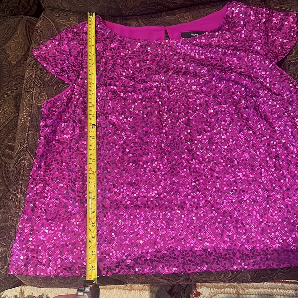 💜Sequin Top💜 - Picture 6 of 6